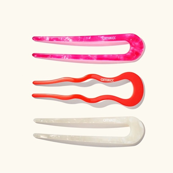 amika Other - amika French Pins Set